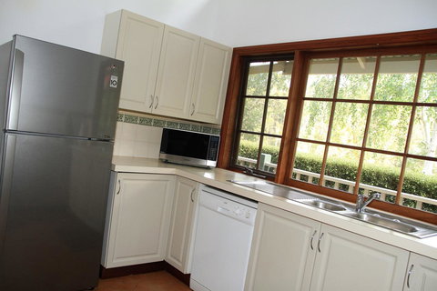 Riverglen Chalets - New South Wales Tourism  9