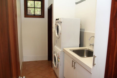 Riverglen Chalets - New South Wales Tourism  1