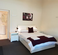 Stirling Apartments - Studio 1 - New South Wales Tourism 