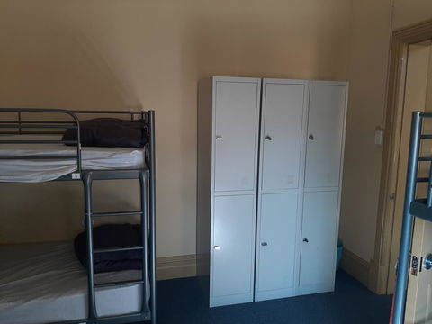 Fremantle Beach Backpackers - New South Wales Tourism  27