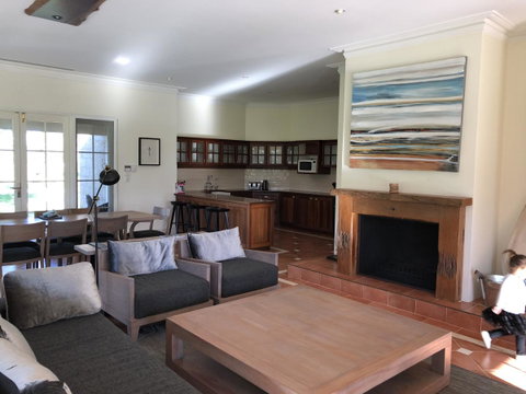Caves Road Guest Houses - New South Wales Tourism  23