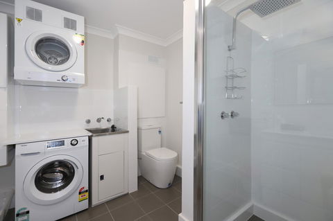 West Beach Lagoon 218 - Outstanding Value! - New South Wales Tourism  10