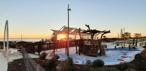 West Beach Lagoon 218 - Outstanding Value! - New South Wales Tourism  24