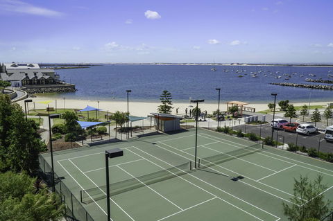 Luxury Suite Bunbury - New South Wales Tourism  1