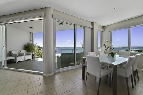 Luxury Suite Bunbury - New South Wales Tourism  7