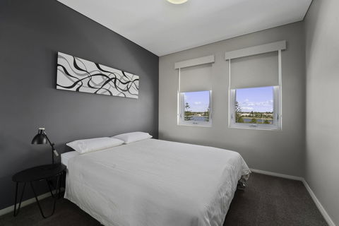 Luxury Suite Bunbury - New South Wales Tourism  12