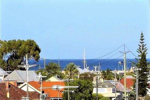 Fremantle Heritage Home For You To Enjoy! - New South Wales Tourism  1