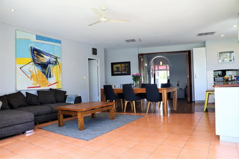 Fremantle Heritage Home For You To Enjoy! - New South Wales Tourism  12