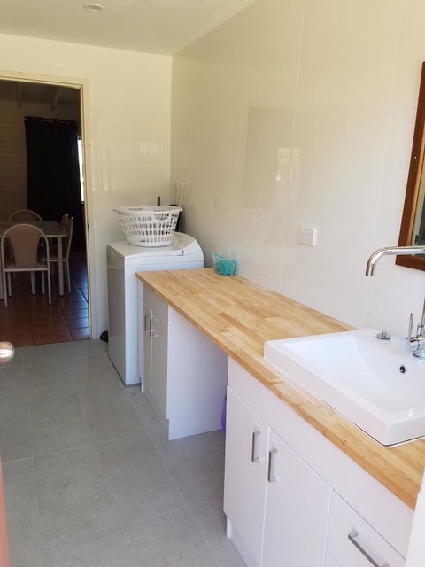 Kalbarri Seaview Villas - New South Wales Tourism  0
