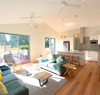 Sunny Blinco Street House - New South Wales Tourism 