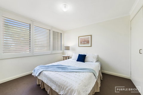 Spacious Central Townhouse - New South Wales Tourism  8