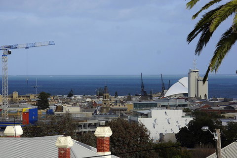 Studio 208 With Ocean Views - New South Wales Tourism  22