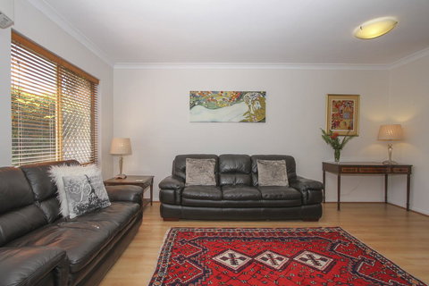Leederville Townhouse - New South Wales Tourism  9