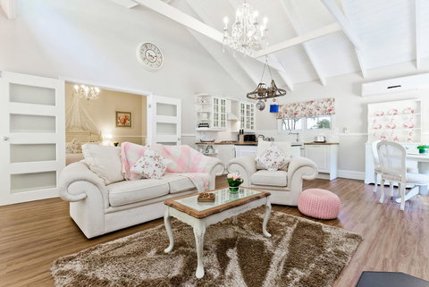 Quiet Escapes Cottages - New South Wales Tourism  20