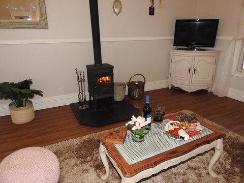 Quiet Escapes Cottages - New South Wales Tourism  4