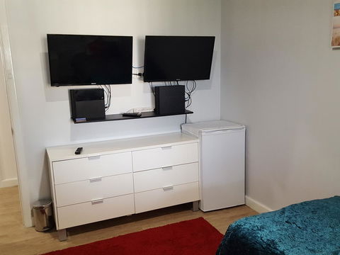 Palm Beach Bed & Breakfast - New South Wales Tourism  1