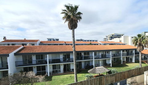 West Beach Lagoon 204 â€“ Ground Floor - New South Wales Tourism  14