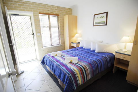 Esperance Central Accommodation - New South Wales Tourism  41