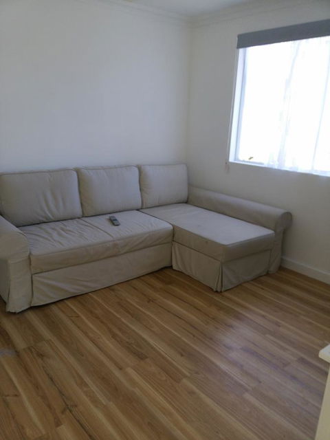 DIANELLA Budget Rooms Happy Place To Stay - New South Wales Tourism  17
