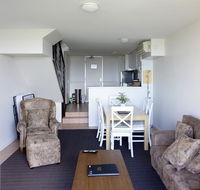 Oceanside 8 - New South Wales Tourism 