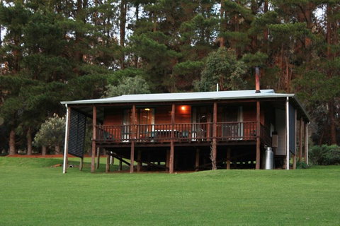 Hawke Brook Chalets - New South Wales Tourism  13