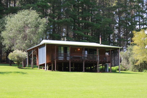 Hawke Brook Chalets - New South Wales Tourism  0