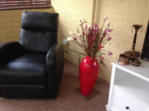 â˜… Stylish Family Home! â˜… - New South Wales Tourism  4