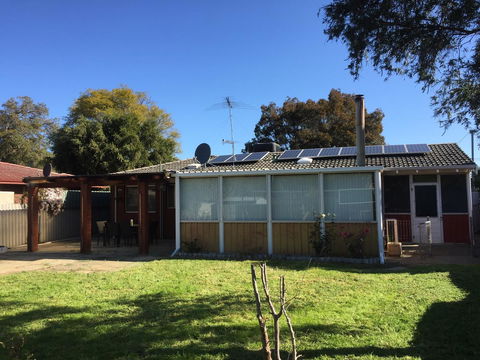 â˜… Stylish Family Home! â˜… - New South Wales Tourism  26