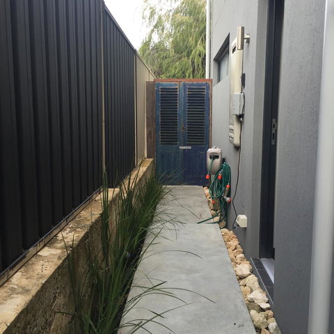 The Pool House - Fremantle - New South Wales Tourism  24