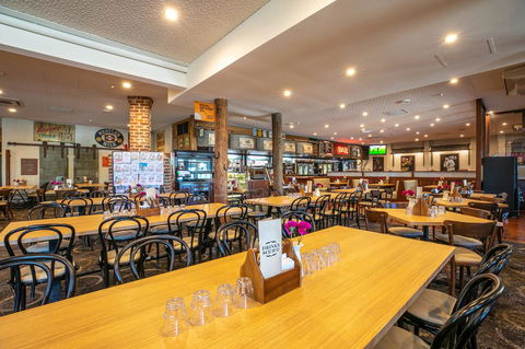 Nightcap At Wanneroo Tavern - New South Wales Tourism  31