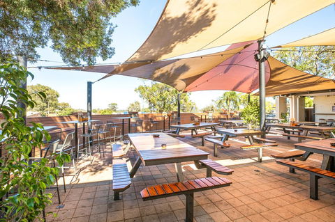 Nightcap At Wanneroo Tavern - New South Wales Tourism  7