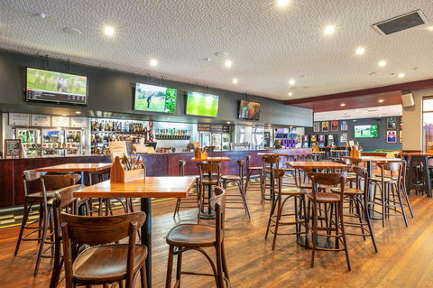 Nightcap At Wanneroo Tavern - New South Wales Tourism  8