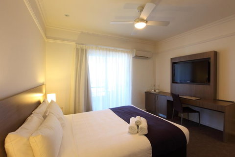 Cottesloe Beach Hotel - New South Wales Tourism  16