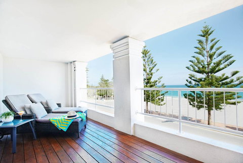 Cottesloe Beach Hotel - New South Wales Tourism  29