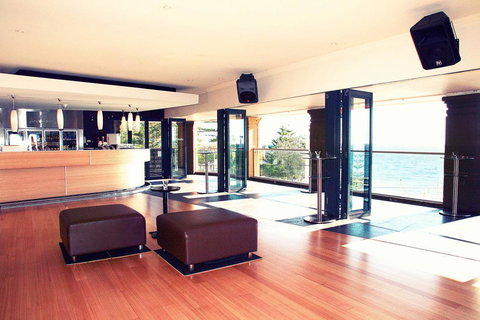 Cottesloe Beach Hotel - New South Wales Tourism  12