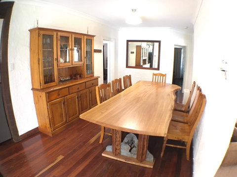 Nannup Bush Retreat - New South Wales Tourism  12