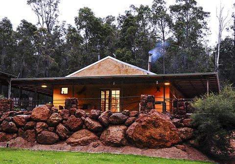 Nannup Bush Retreat - New South Wales Tourism  14