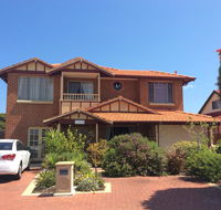 Crossland House - New South Wales Tourism 