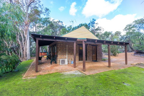 Yelverton Brook Conservation Sanctuary - New South Wales Tourism  12