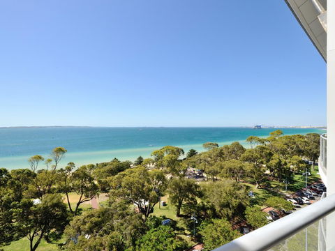 Nautilus By Rockingham Apartments - New South Wales Tourism  0