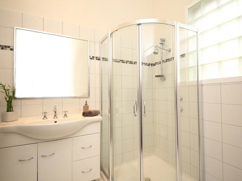 Dawson Accommodation - New South Wales Tourism  4