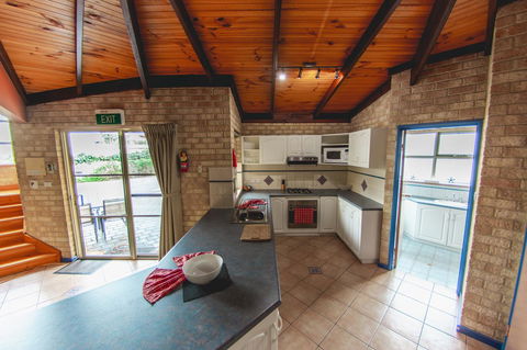 Esperance Foreshore Apartments - New South Wales Tourism  43