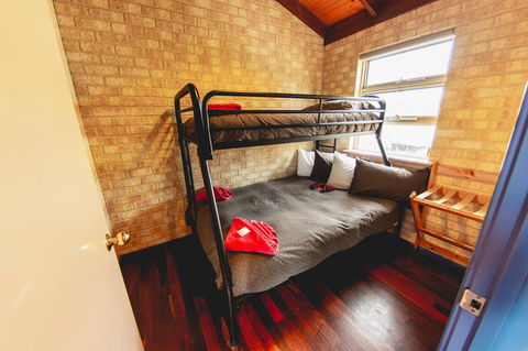 Esperance Foreshore Apartments - New South Wales Tourism  39