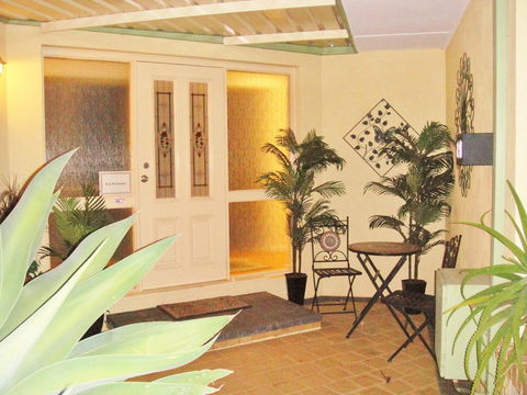 Armadale Cottage Bed & Breakfast - New South Wales Tourism  0