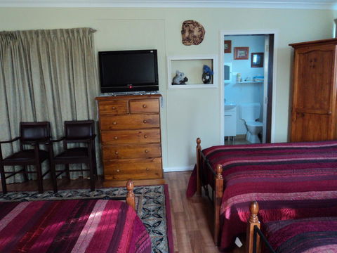 Armadale Cottage Bed & Breakfast - New South Wales Tourism  28