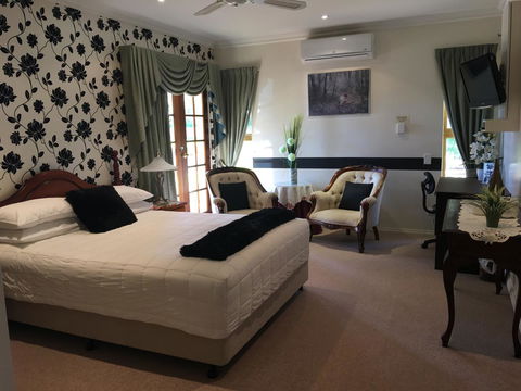 Armadale Cottage Bed & Breakfast - New South Wales Tourism  26