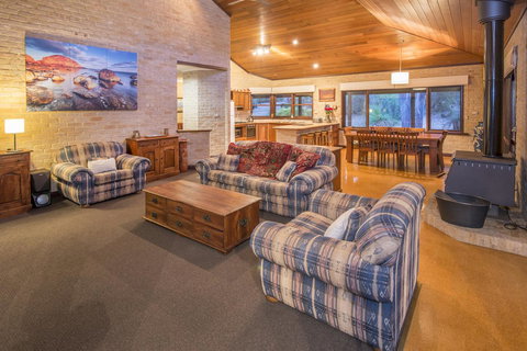 53 Martina Drive - New South Wales Tourism  15