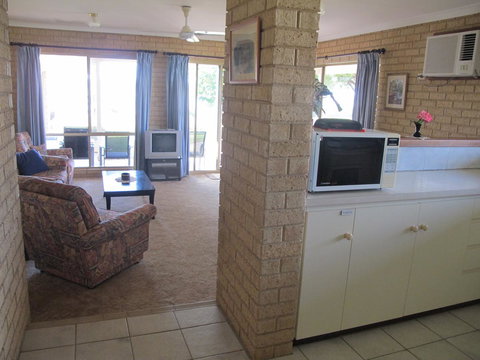 Kalbarri Riverfront Unit - New South Wales Tourism  15