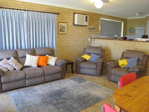 Kalbarri Riverfront Unit - New South Wales Tourism  17
