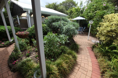 Jacaranda Guest House - New South Wales Tourism  26